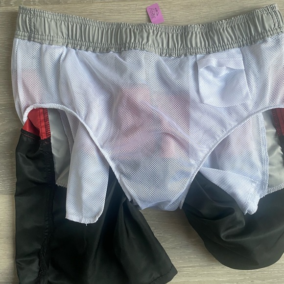 Swim trunks - Picture 3 of 7